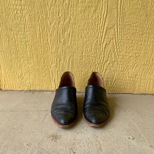 Madewell The Brady Lowcut Shoe in Black